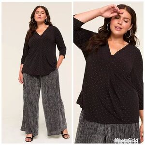 Lane Bryant New V Neck Swing Pleated Top